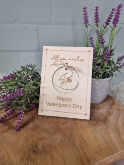 Happy Valentine houten valentijnskaart